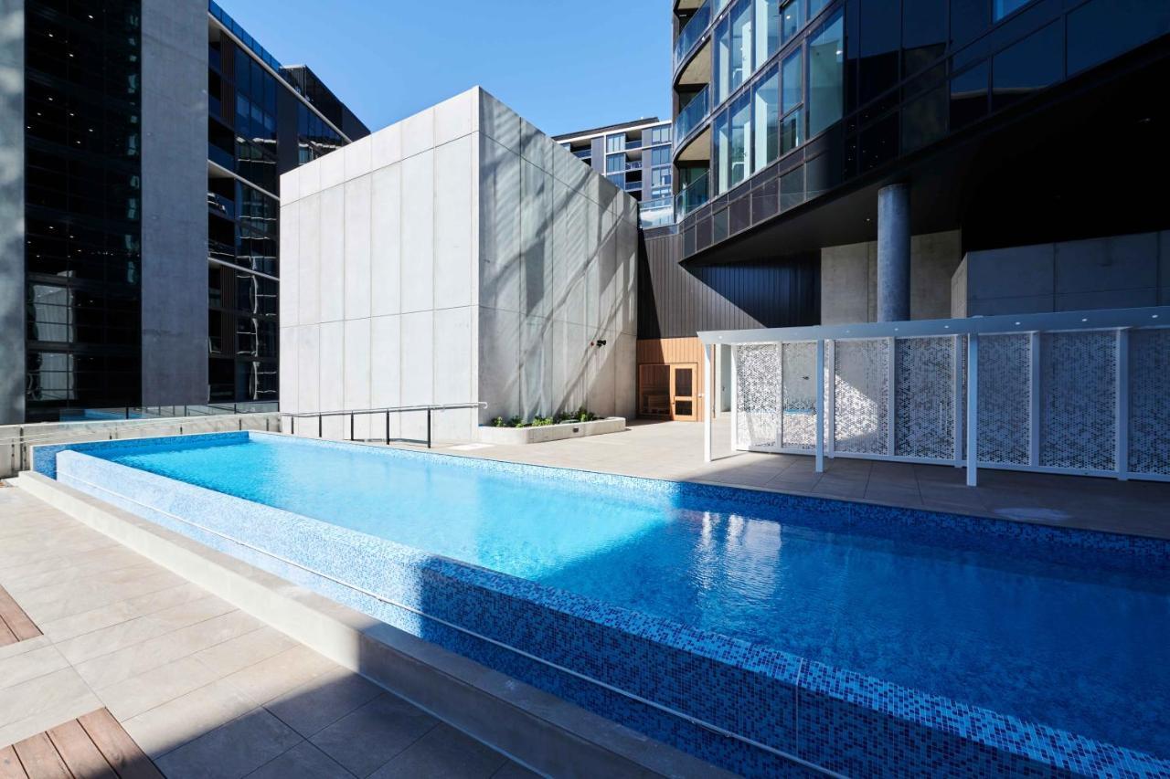 Hotel Abode Belconnen Canberra Esterno foto