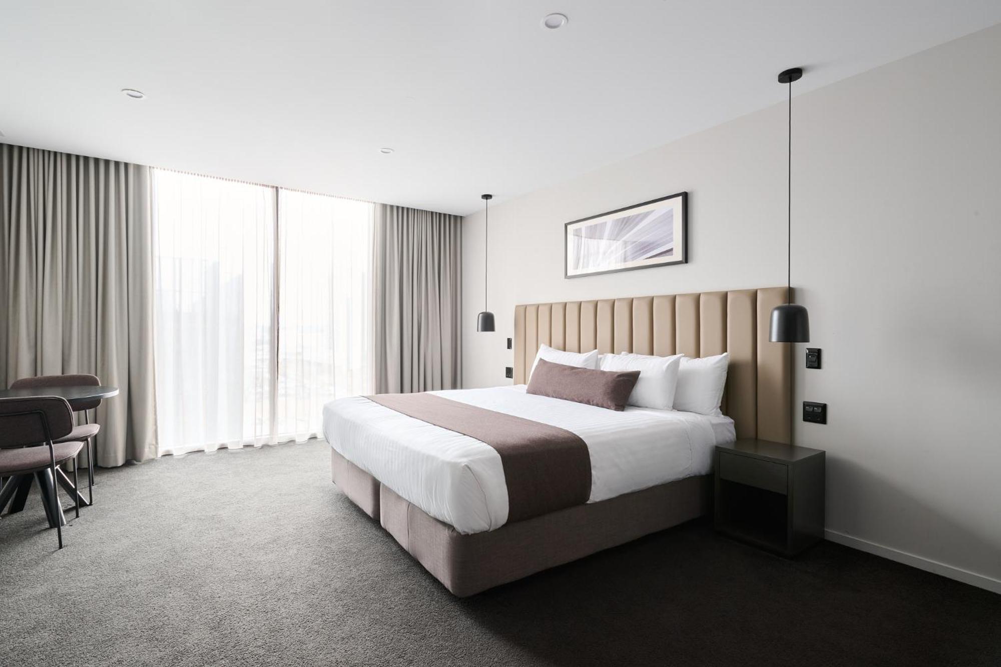 Hotel Abode Belconnen Canberra Esterno foto